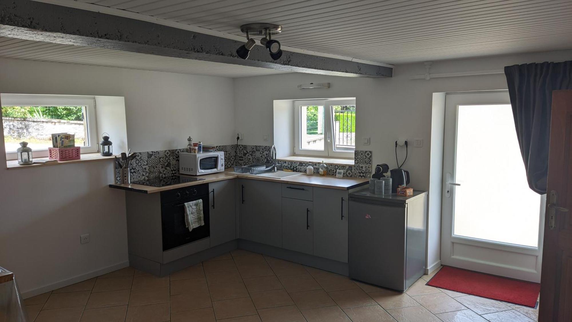 Studio A La Campagne Dans Corps De Ferme Renovee Chancey Phòng bức ảnh